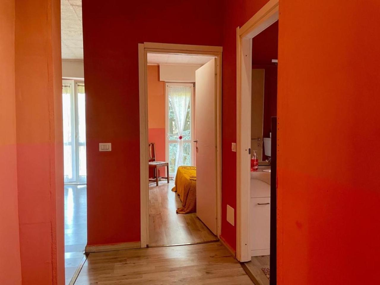The Orange Housing In 科莫 外观 照片